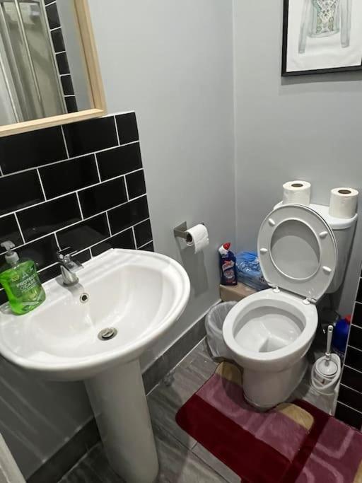 001- Lovely 3-Bedroom Very Close To Oxford Street Londres Exterior foto