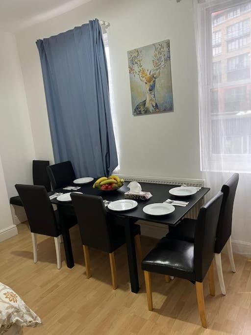 001- Lovely 3-Bedroom Very Close To Oxford Street Londres Exterior foto